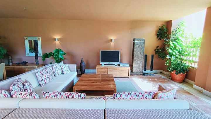 Apartment For Sale in Alcántara, Málaga