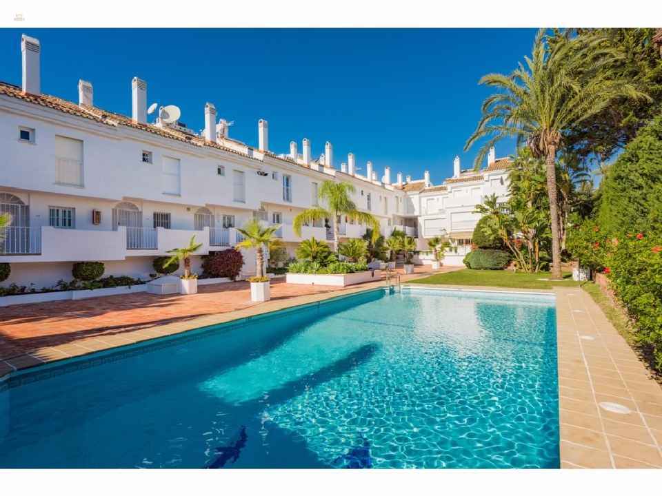 Luxus-Wohnung in Puerto Banus R2823212