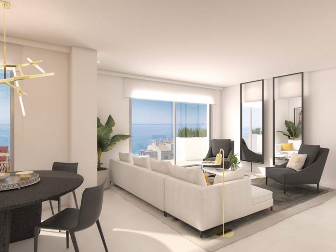 Apartment For Sale in Benalmadena, Málaga