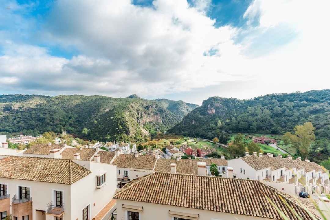 Luxus-Haus in Benahavis R2820443