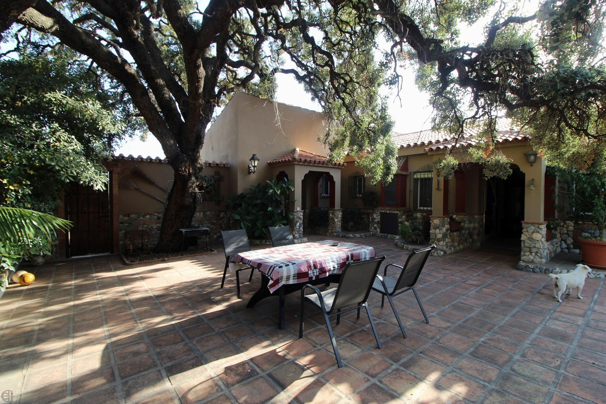 Thumbnail von Villa For Sale in Alhaurin el Grande, Málaga