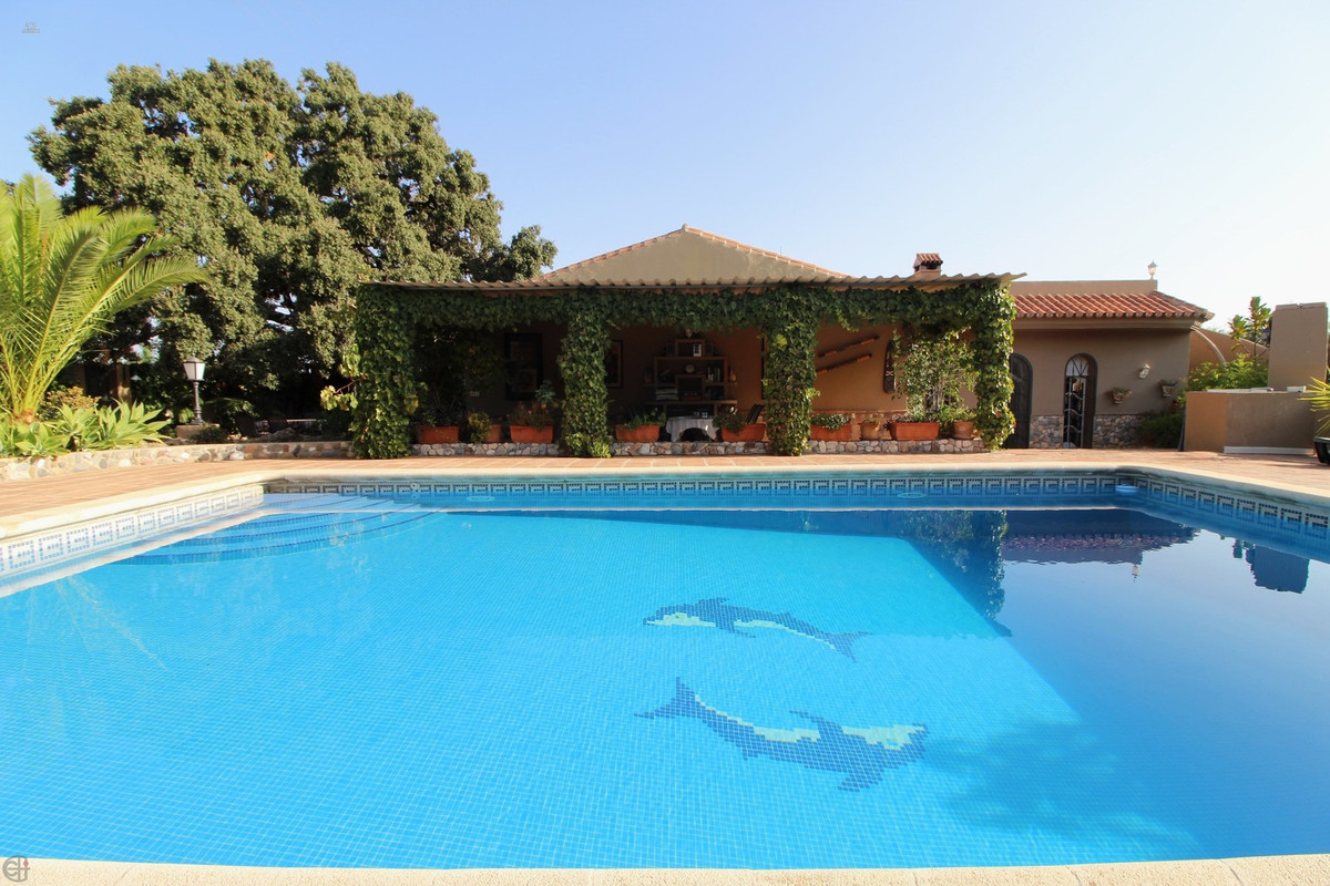 Thumbnail von Villa For Sale in Alhaurin el Grande, Málaga