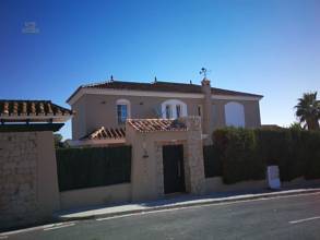 Thumbnail von Villa For Sale in Estepona, Málaga