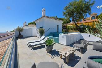 Thumbnail von Villa For Sale in La Mairena, Málaga