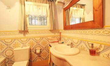 Thumbnail von Luxus-Villa in Monda R2818163