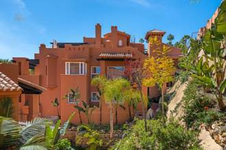 Thumbnail von Apartment For Sale in Nueva Andalucia, Málaga