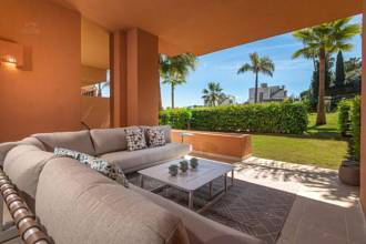 Thumbnail von Apartment For Sale in Nueva Andalucia, Málaga