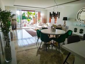 Thumbnail von Apartment For Sale in Aloha, Málaga