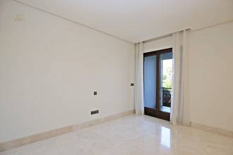 Thumbnail von Apartment For Sale in New Golden Mile, Málaga