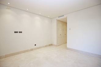 Thumbnail von Apartment For Sale in New Golden Mile, Málaga