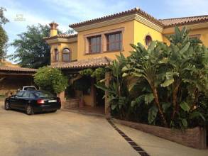 Thumbnail von Luxus-Villa in Estepona R2806217