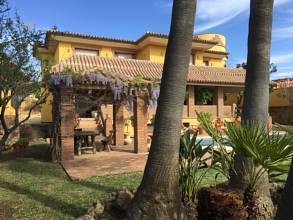 Thumbnail von Luxus-Villa in Estepona R2806217