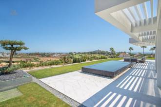 Thumbnail von Apartment For Sale in Benahavis, Málaga
