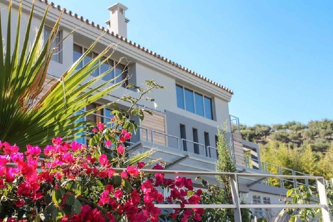 Luxus-Villa in Monda R2804750