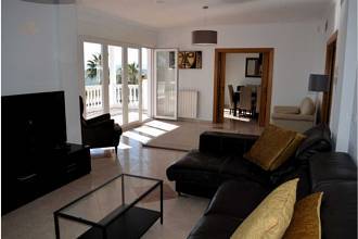 Thumbnail von Villa For Sale in  Periana, Málaga