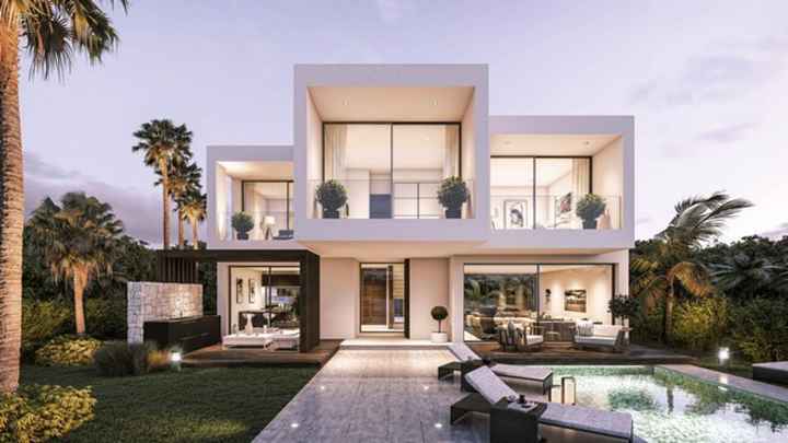 Villa For Sale in New Golden Mile, Málaga 