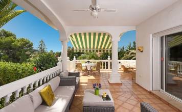 Thumbnail von Villa For Sale in Sierrezuela, Málaga