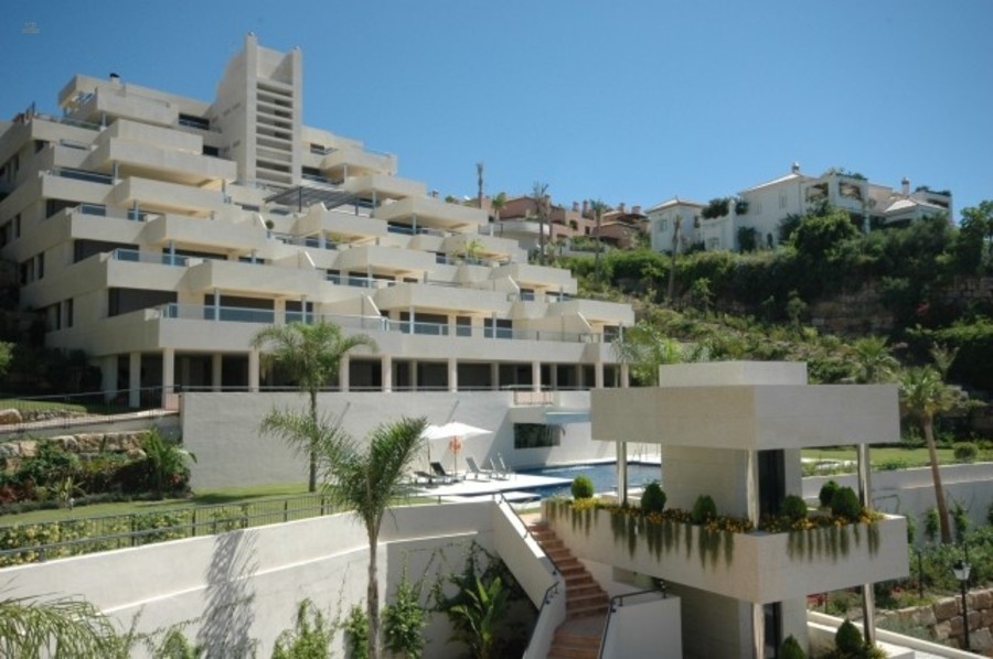 Luxus-Wohnung in Nueva Andalucia R2791004