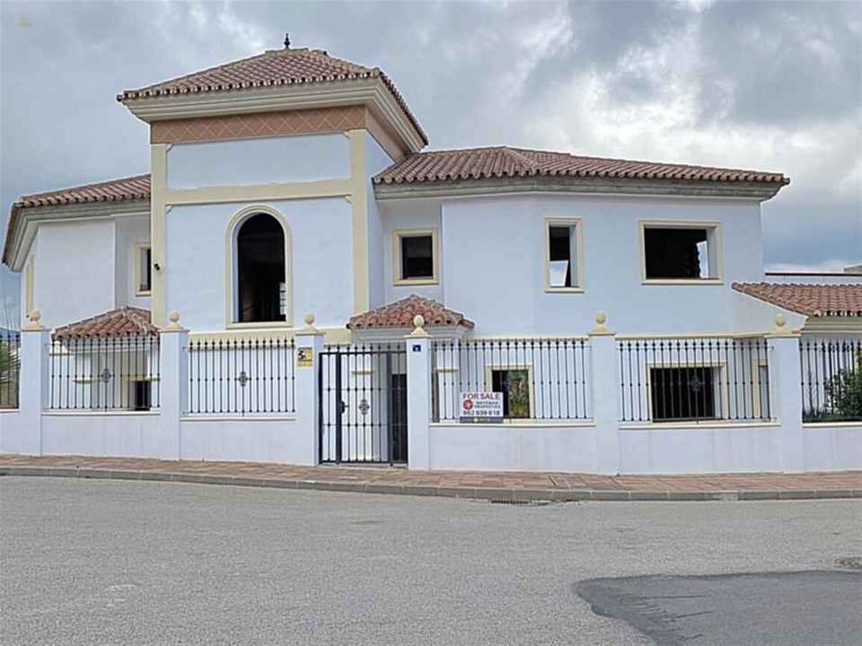 Villa For Sale in La Cala Golf, Málaga