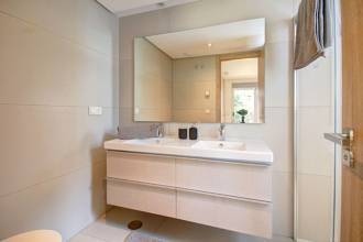 Thumbnail von Apartment For Sale in Nueva Andalucia, Málaga