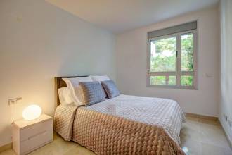 Thumbnail von Apartment For Sale in Nueva Andalucia, Málaga