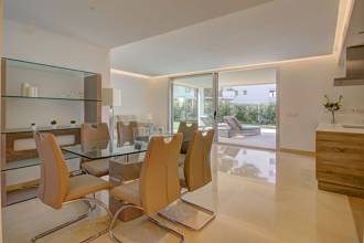 Thumbnail von Apartment For Sale in Nueva Andalucia, Málaga