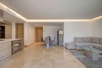 Thumbnail von Apartment For Sale in Nueva Andalucia, Málaga