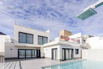 Thumbnail von Villa For Sale in San Miguel de Salinas, Alicante