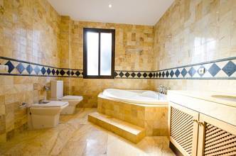 Thumbnail von Luxus-Wohnung in Estepona R2779607