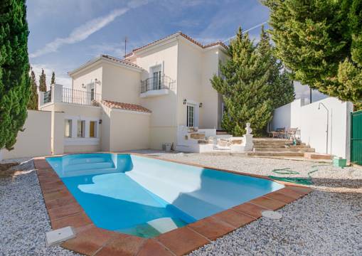 Villa For Sale in Estepona, Málaga