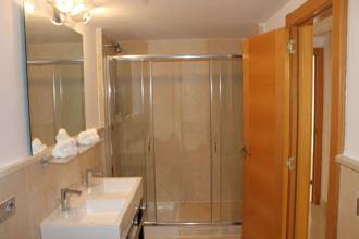 Thumbnail von Apartment For Sale in Benahavis, Málaga