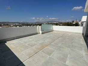 Thumbnail von Villa For Sale in Sierrezuela, Málaga