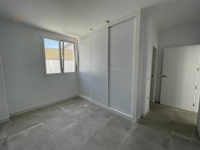 Thumbnail von Villa For Sale in Sierrezuela, Málaga