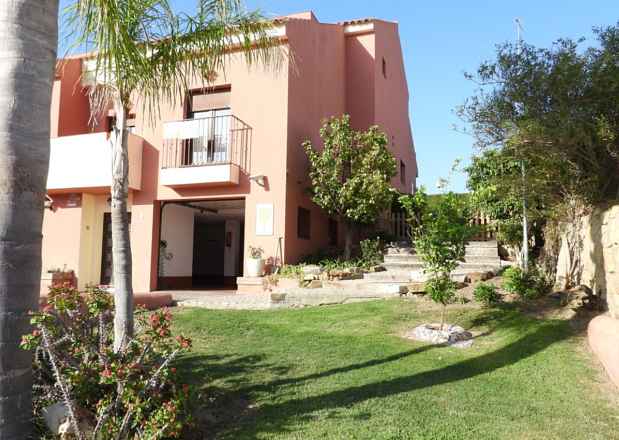 Town House For Sale in La Duquesa, Málaga