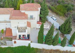 Thumbnail von Villa For Sale in Estepona, Málaga