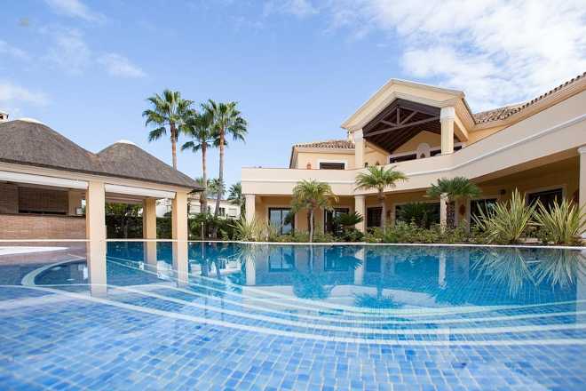 Luxus-Villa in El Rosario R2605664 