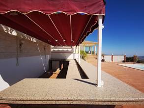 Thumbnail von Villa For Sale in Periana, Málaga