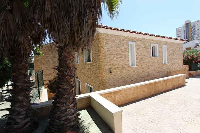 Villa For Sale in Calpe, Alicante 