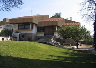 Thumbnail von Villa For Sale in Elviria, Málaga