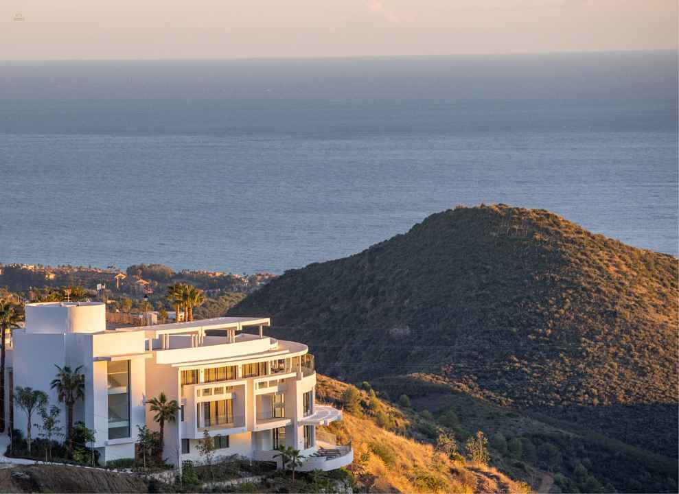 Apartment For Sale im Marbella, Málaga 