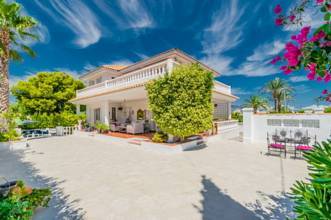 Thumbnail von Villa For Sale in Albir, Alicante