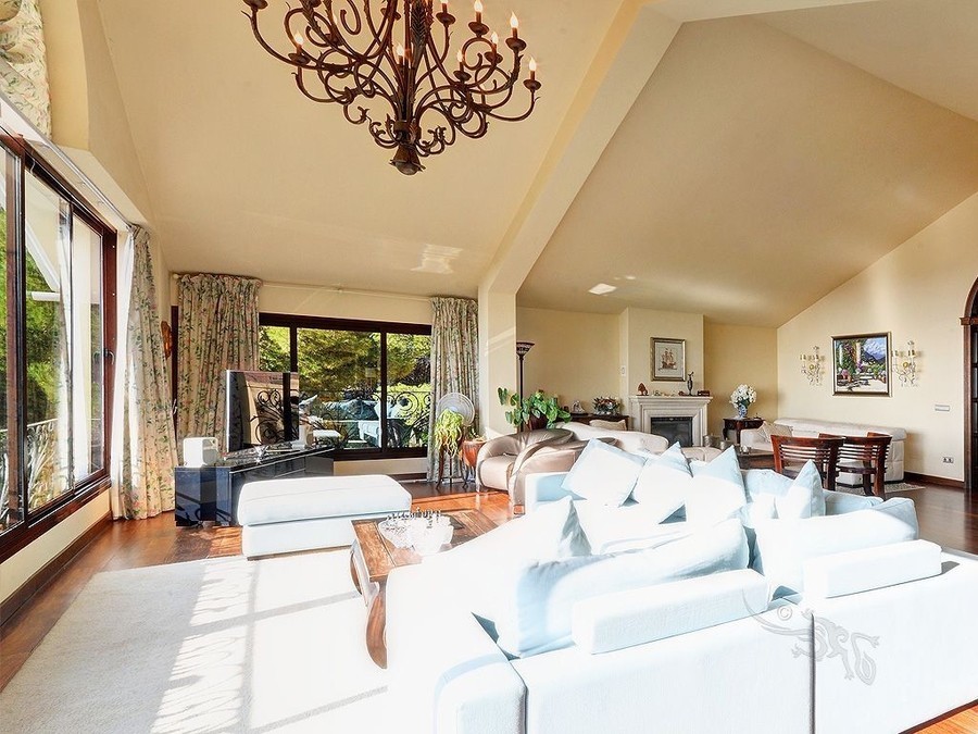 Thumbnail von Luxus-Villa in Marbella R2865839