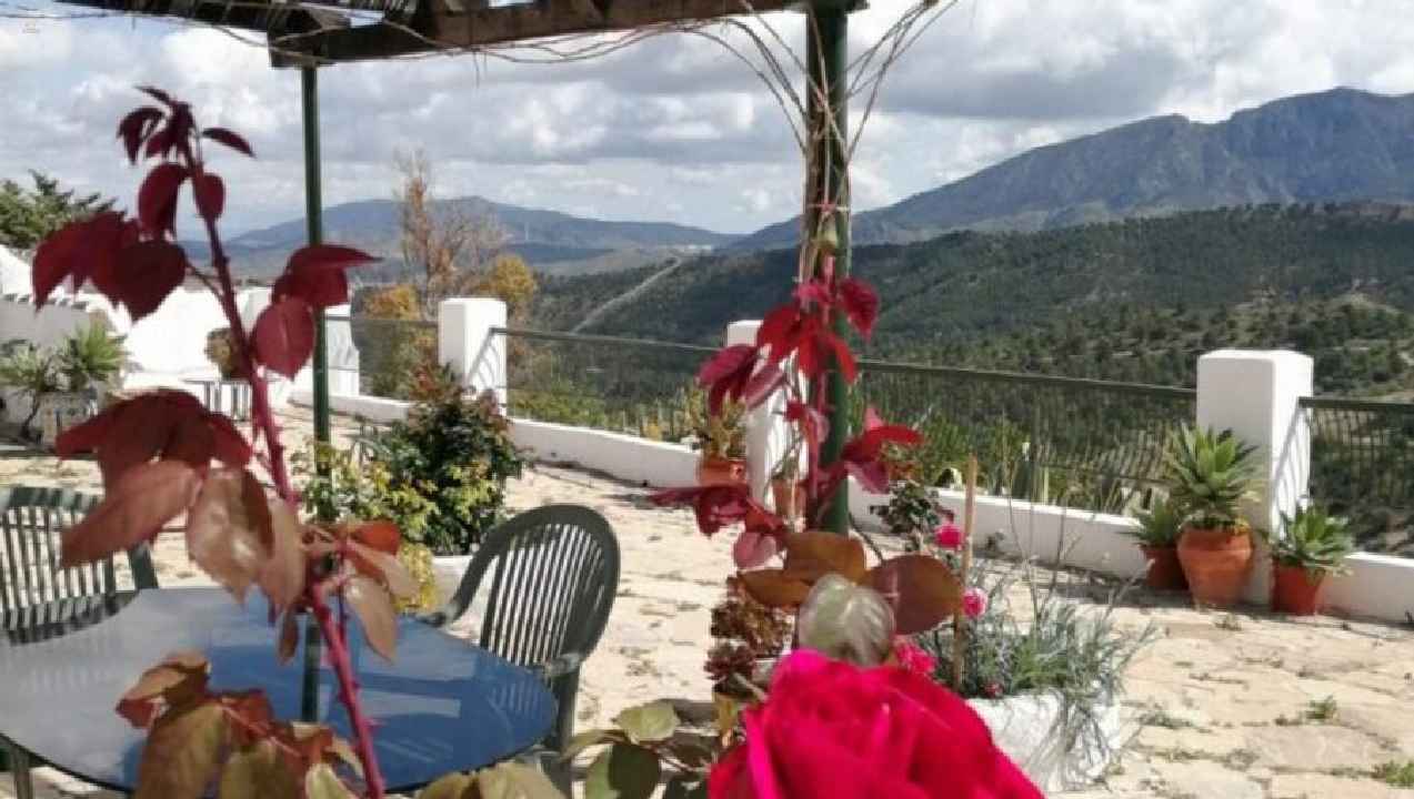 Country House For Sale in Ardales, Málaga
