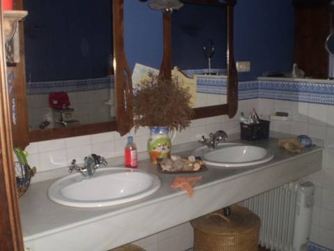 Villa For Sale in Moron De La Frontera, Sevilla