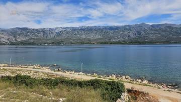 Thumbnail von Moderne Penthouses im obersten Stockwerk mit Dachterrasse und Pool direkt am Meer