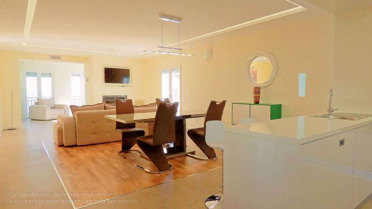 Luxus-Penthaus in Puerto Banus R2850626