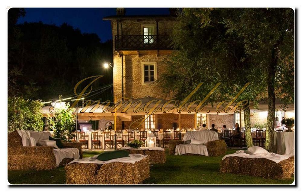 Immogold in Roero apartes, gastronomisches Objekt der Extraklasse