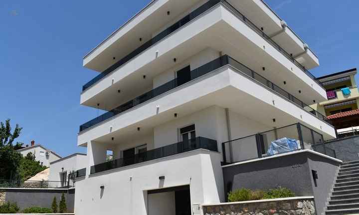 Moderne Erdgeschosswohnung im Neubau