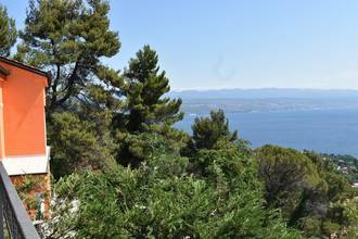 Thumbnail von Haus mit zwei Wohnungen in traumhafter Panorama-Lage mit Meerblick