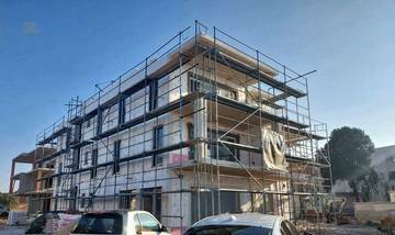 Thumbnail von Moderne Neubauwohnung im obersten Stockwerk mit Dachterrasse - 1. Reihe zum Strand